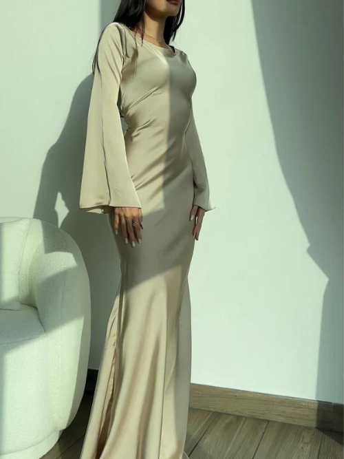 MEGAR™ | LONG-SLEEVED MAXI DRESS