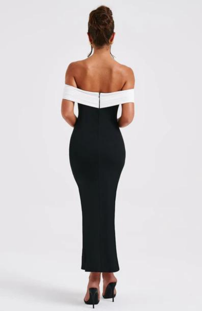 REBECCA™ | OFF-SHOULDER FITTED DRESS