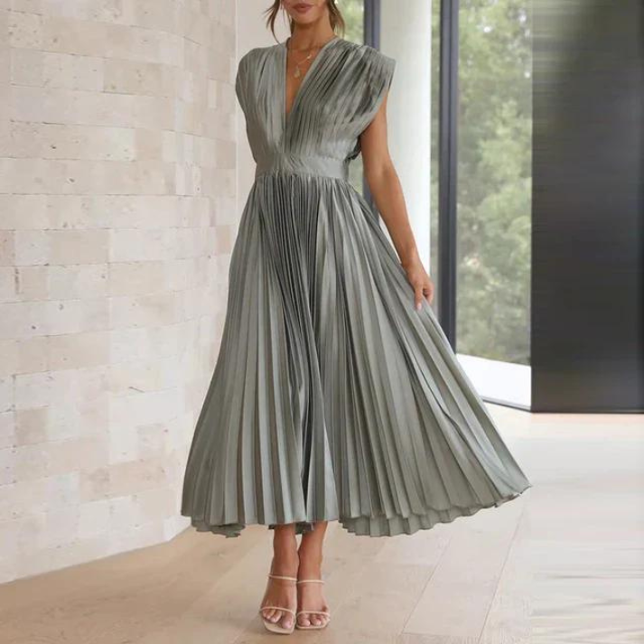 MANDY™ | PLEATED MAXI DRESS