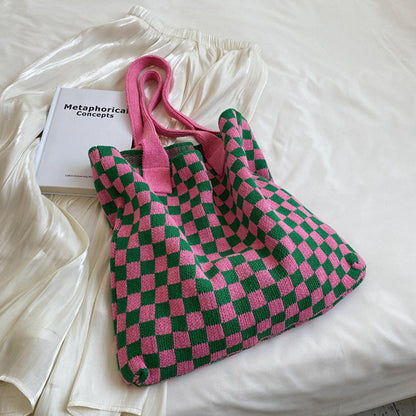 ISABELLA™ | BAG WITH CHECKERBOARD PATTERN