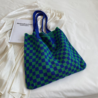 ISABELLA™ | BAG WITH CHECKERBOARD PATTERN